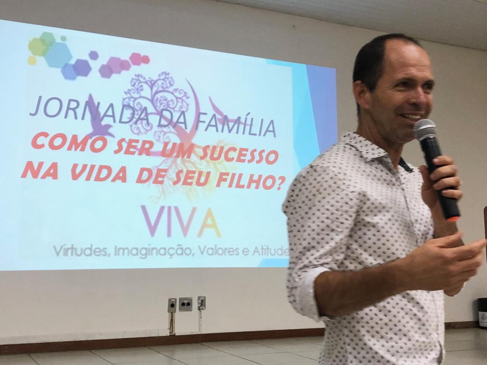 Programa Educacional de prevenção às drogas