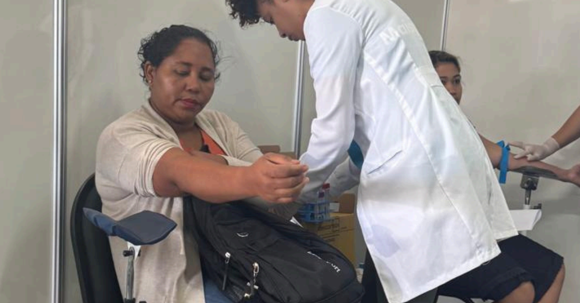 Coleta de sangue para exames laboratoriais